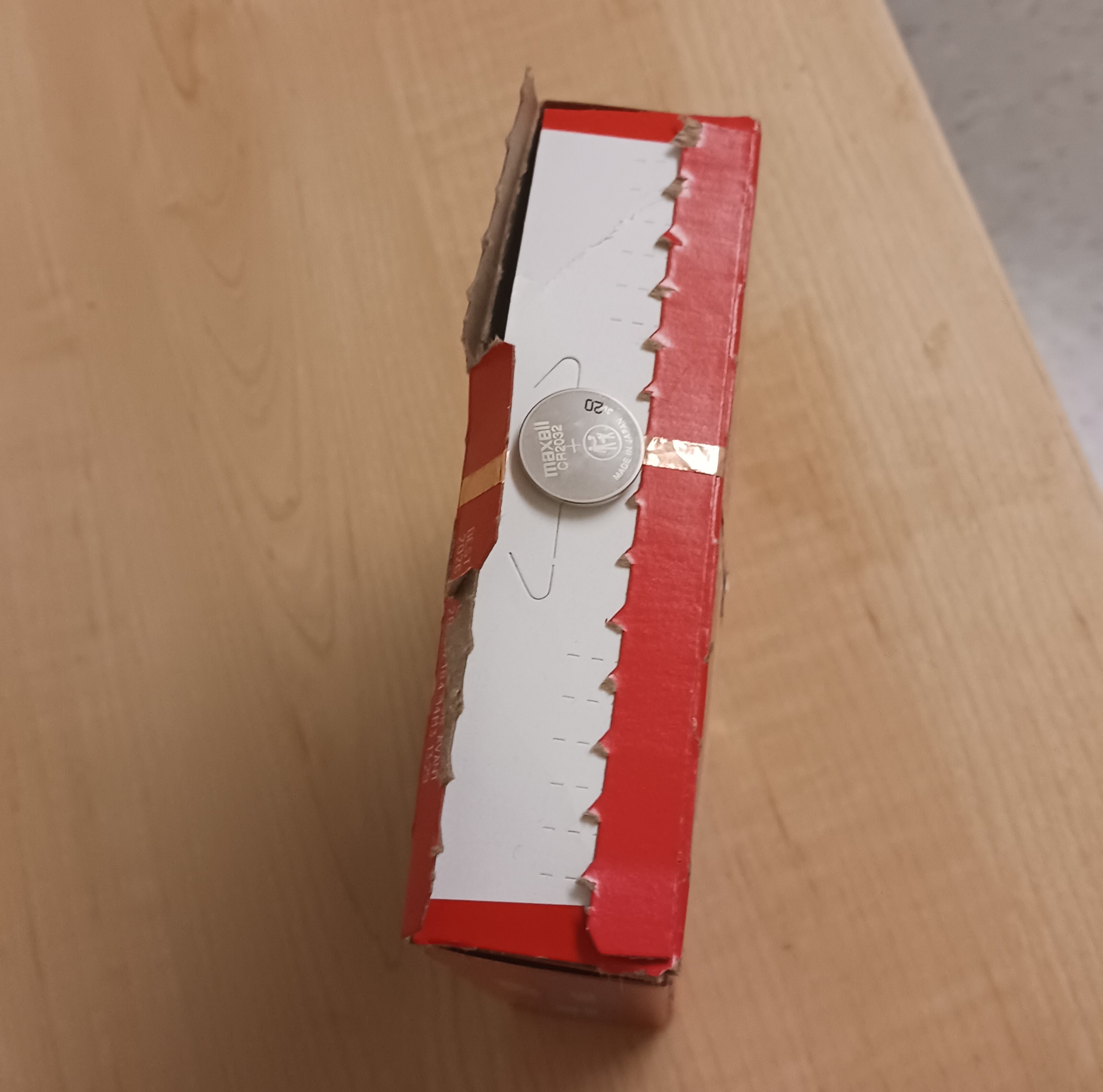 Test for box opening interactive circuit