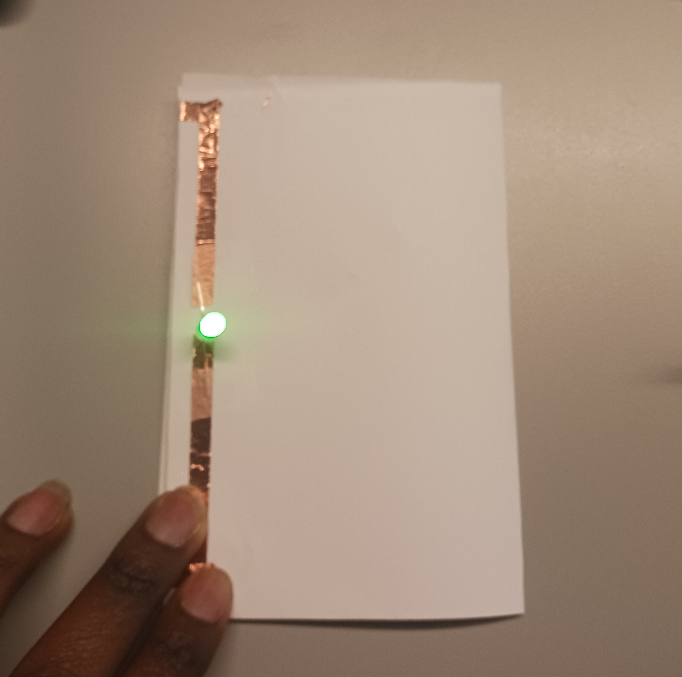 Test for page flipping interactive circuit