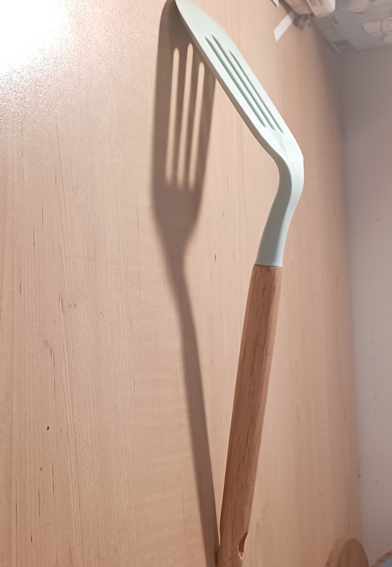 Side view of a remote that I will be modeling for its complex geometry